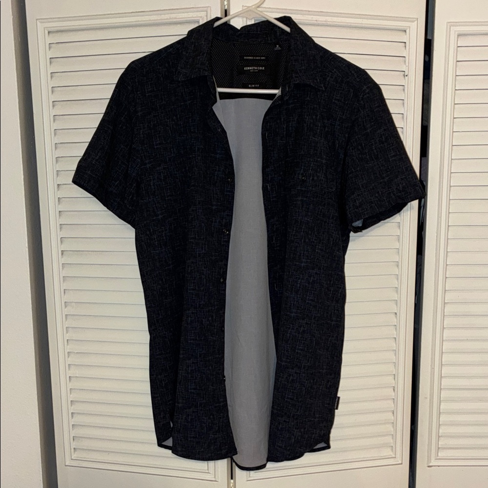 Kenneth Cole Black Short-Sleeve Casual Button-Down Shirt